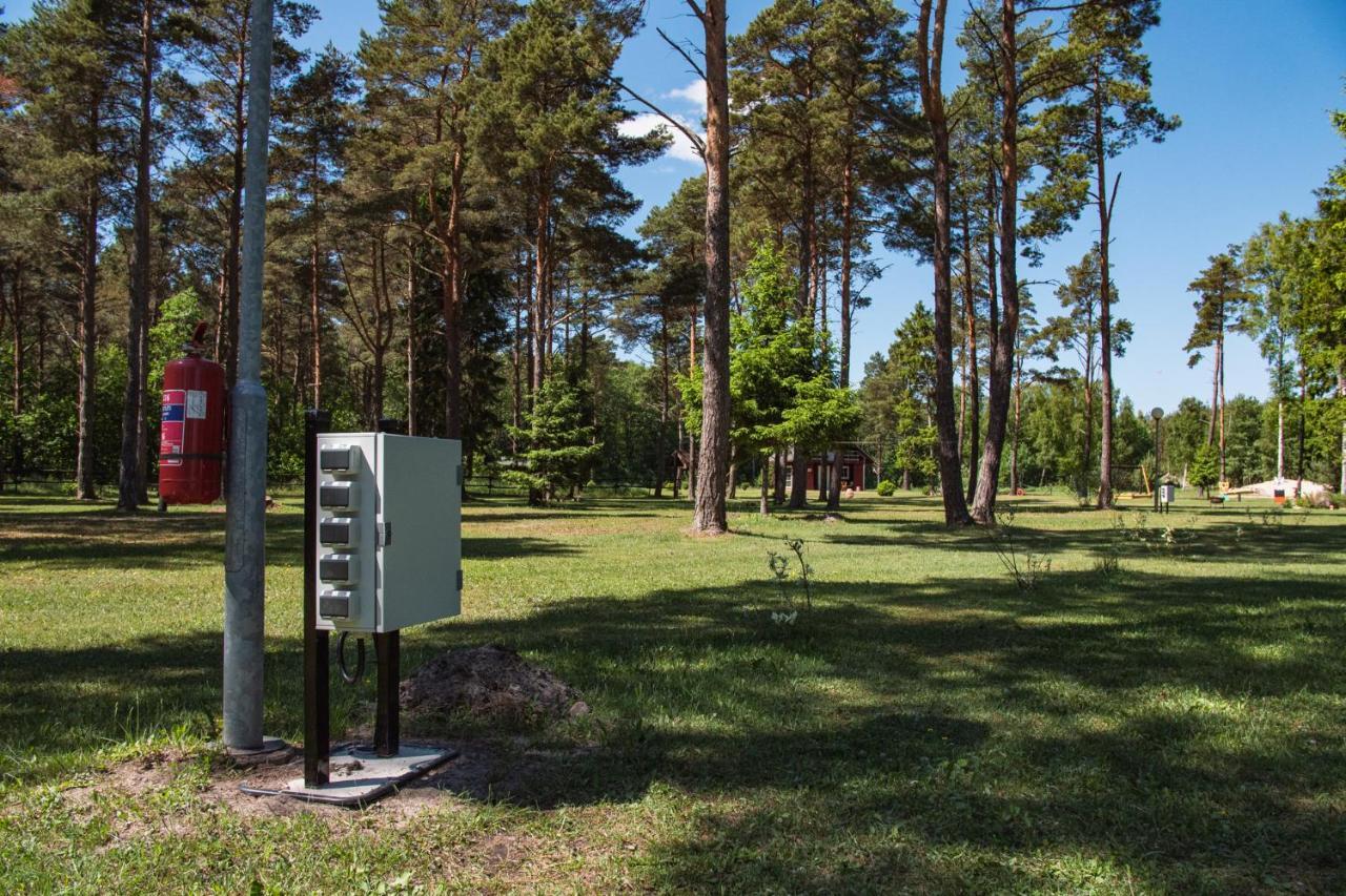 Tehumardi Camping Salme Bagian luar foto