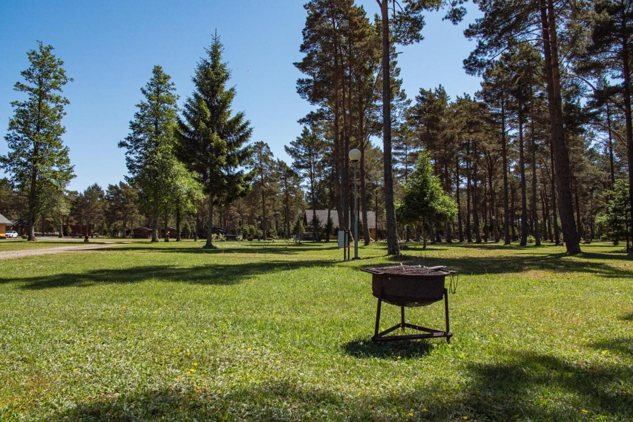 Tehumardi Camping Salme Bagian luar foto
