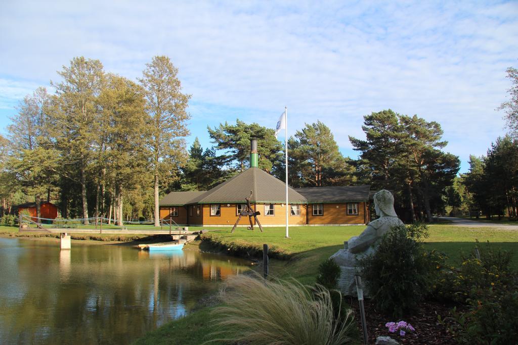 Tehumardi Camping Salme Bagian luar foto