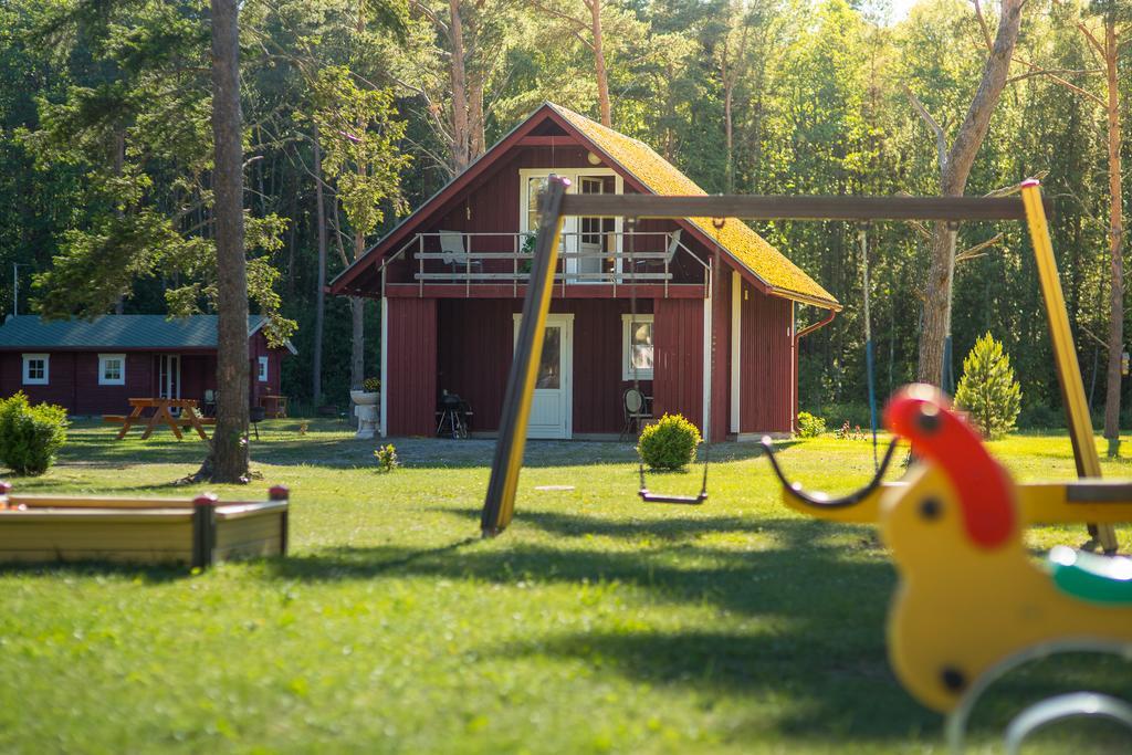 Tehumardi Camping Salme Bagian luar foto